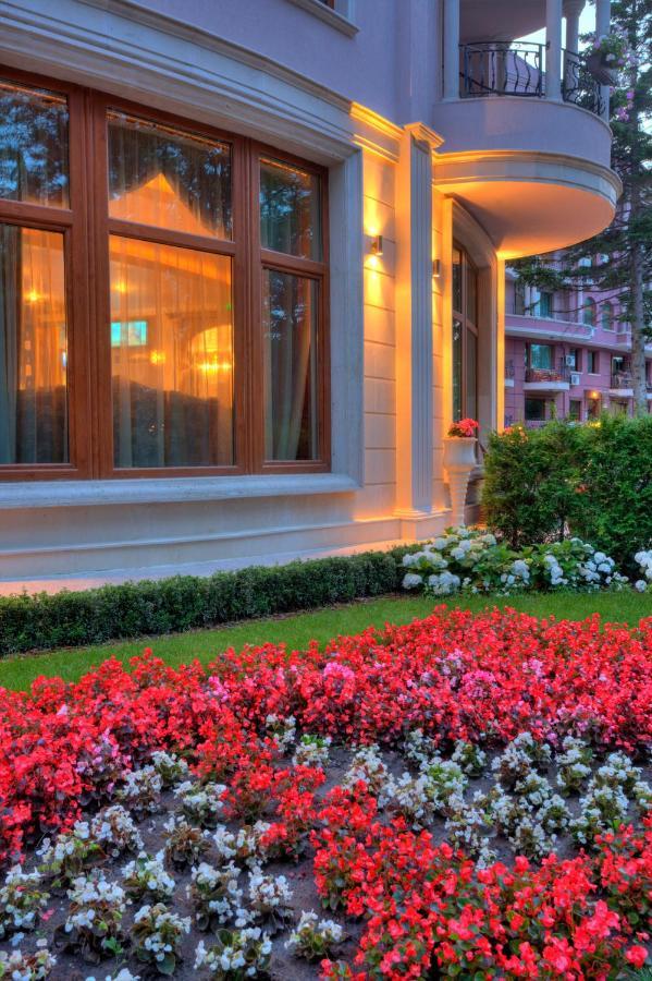 Purple Star Apartments Sf. Constantin și Elena Exterior foto